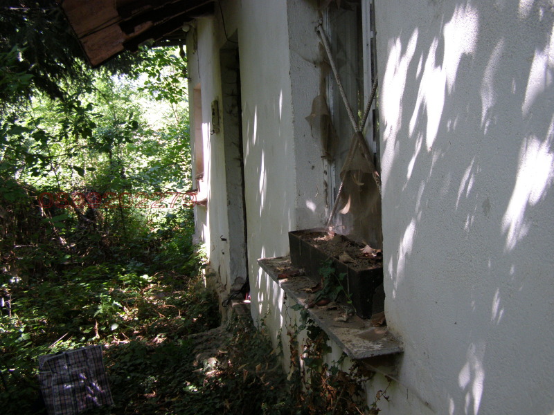 Продава КЪЩА, област Ловеч, с. Славщица • 6000 € • 48419489 1 — Holmes.bg Продава КЪЩА, област Ловеч, с. Славщица • 6000 € • 48419489 1