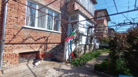 Продажба на етажи от къща в област Пловдив - изображение 3 