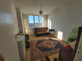Продажба на двустайни апартаменти в град Кърджали - изображение 9 
