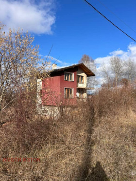 Обява Продава КЪЩА,с. Ноевци, област Перник