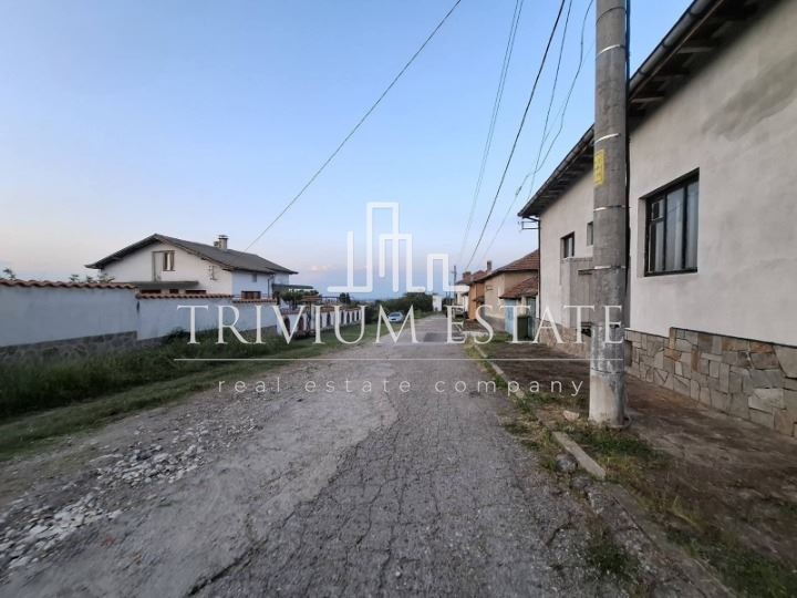 Продава КЪЩА, област Пловдив, с. Червен • 59000 € • 81016575 1 — Holmes.bg Продава КЪЩА, област Пловдив, с. Червен • 59000 € • 81016575 1