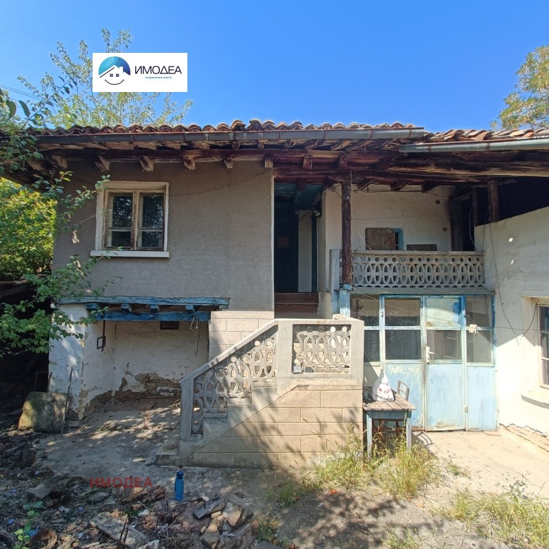 Продава КЪЩА, област Велико Търново, с. Пчелище • 49500 € • 49577388 1 — Holmes.bg Продава КЪЩА, област Велико Търново, с. Пчелище • 49500 € • 49577388 1