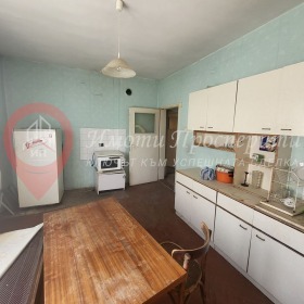 ЕТАЖ ОТ КЪЩА, 90 m2 - Holmes.bg ЕТАЖ ОТ КЪЩА, 90 m2