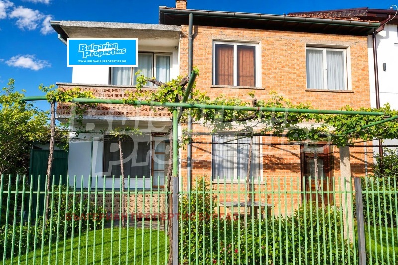 Продава КЪЩА, град Бургас, Ветрен • 260000 € / 508515.80 лв. • 28114054 1 — Holmes.bg Продава КЪЩА, град Бургас, Ветрен • 260000 € / 508515.80 лв. • 28114054 1