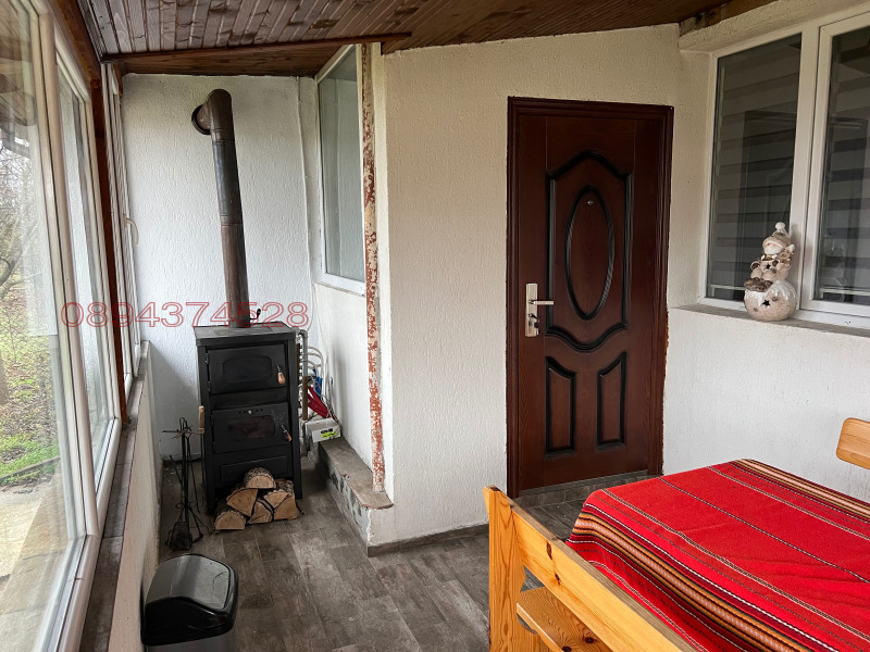 Продава ВИЛА, град Разград, Промишлена зона - Запад • 82900 € / 162138.31 лв. • 61758949 1 — Holmes.bg Продава ВИЛА, град Разград, Промишлена зона - Запад • 82900 € / 162138.31 лв. • 61758949 1