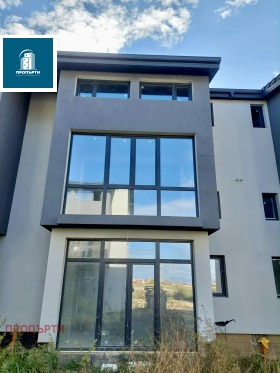 Обява Продава КЪЩА,с. Марково, област Пловдив