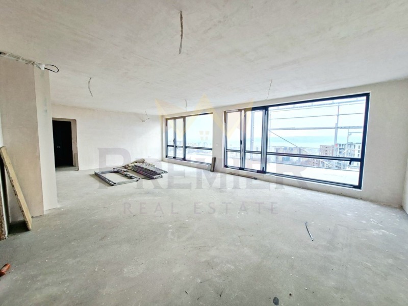 Продава 4-СТАЕН, град Варна, Бриз • 430000 € / 841006.90 лв. • 36795509 1 — Holmes.bg Продава 4-СТАЕН, град Варна, Бриз • 430000 € / 841006.90 лв. • 36795509 1