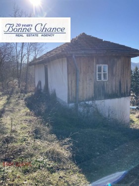 ПАРЦЕЛ, 1 200 m2 - Holmes.bg ПАРЦЕЛ, 1 200 m2