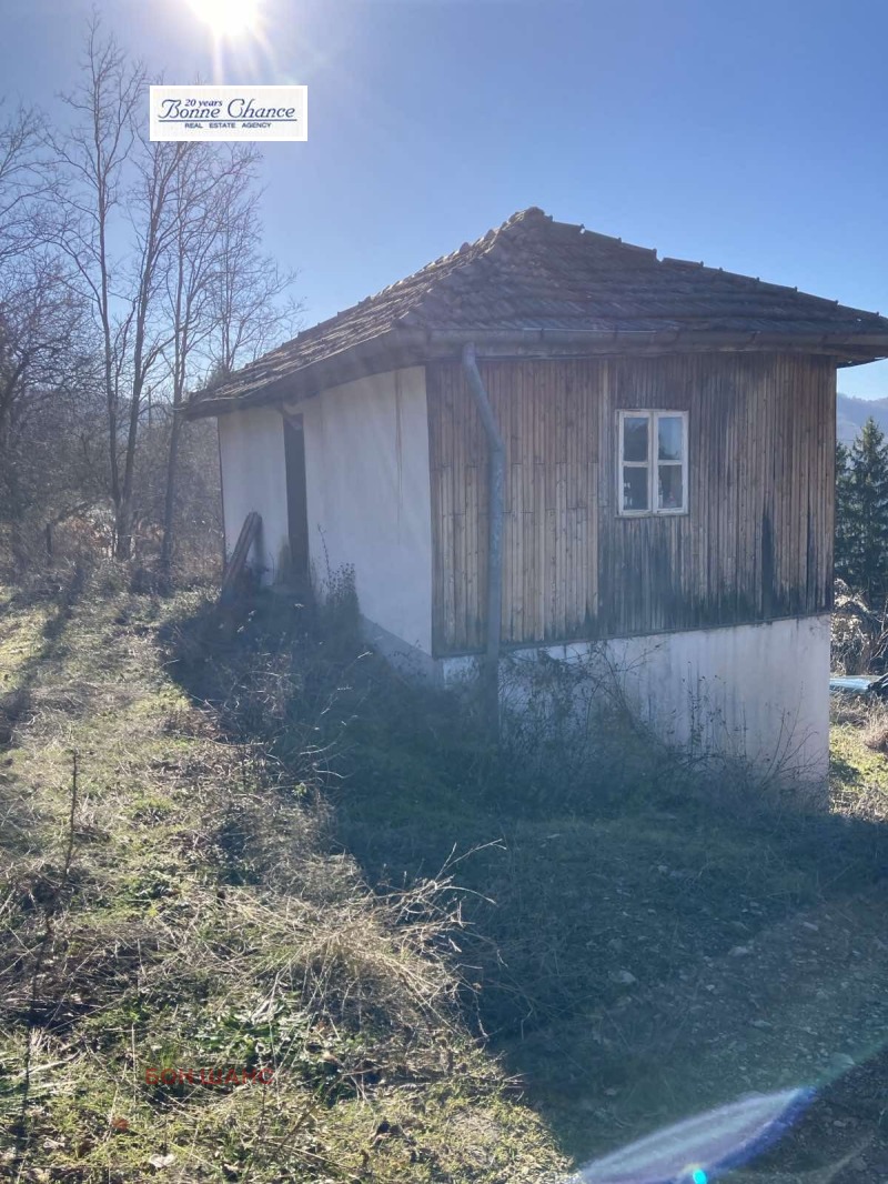 Продава ПАРЦЕЛ, област София, с. Луково • 27000 € • 31932742 1 — Holmes.bg Продава ПАРЦЕЛ, област София, с. Луково • 27000 € • 31932742 1