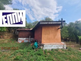 Обява Продава ВИЛА,гр. Годеч, област София>