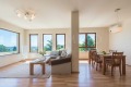 Продава 3-СТАЕН, град Варна, м-т Долна Трака • 350000 € / 684540.50 лв. • 19408195 7 — Holmes.bg Продава 3-СТАЕН, град Варна, м-т Долна Трака • 350000 € / 684540.50 лв. • 19408195 7