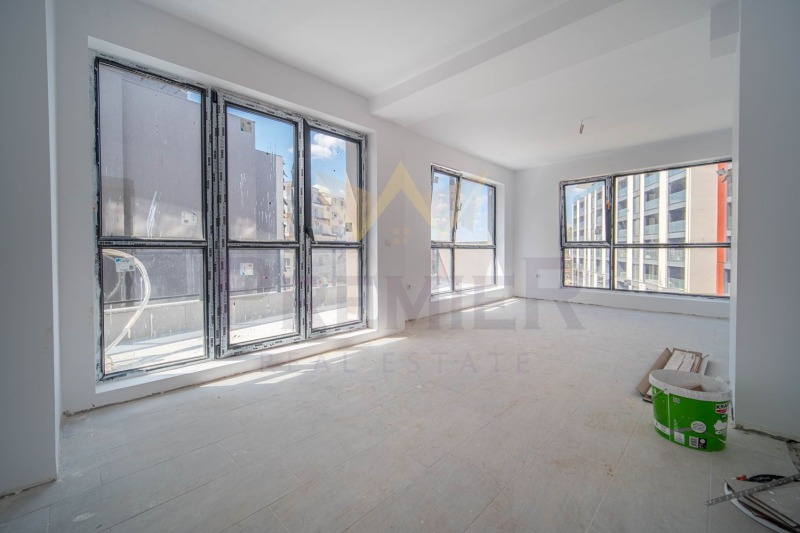 Продава 3-СТАЕН, град Варна, Левски 1 • 219900 € • 66883429 1 — Holmes.bg Продава 3-СТАЕН, град Варна, Левски 1 • 219900 € • 66883429 1