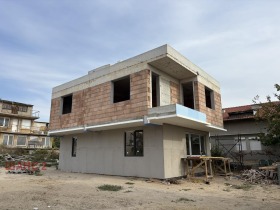 Продава Къща, град Варна
