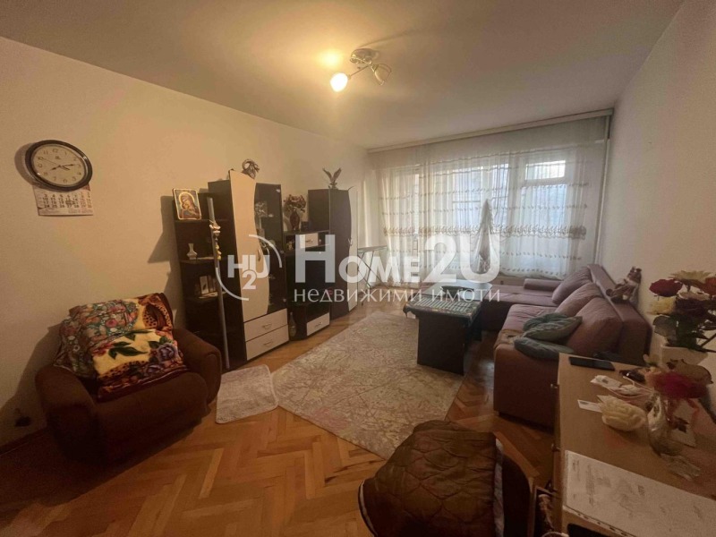 Продава 2-СТАЕН, град София, Люлин 4 • 155000 € / 303153.65 лв. • 41518745 1 — Holmes.bg Продава 2-СТАЕН, град София, Люлин 4 • 155000 € / 303153.65 лв. • 41518745 1
