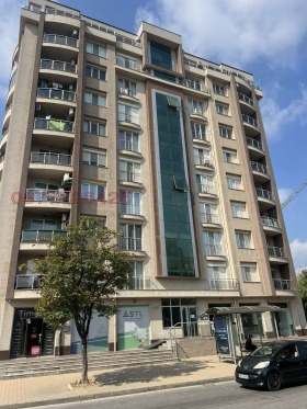 Продава 2-стаен, град Пловдив