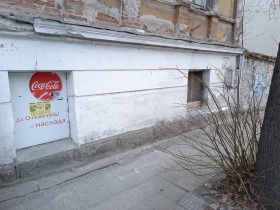 Продажба на етажи от къща в град Пловдив - изображение 9 