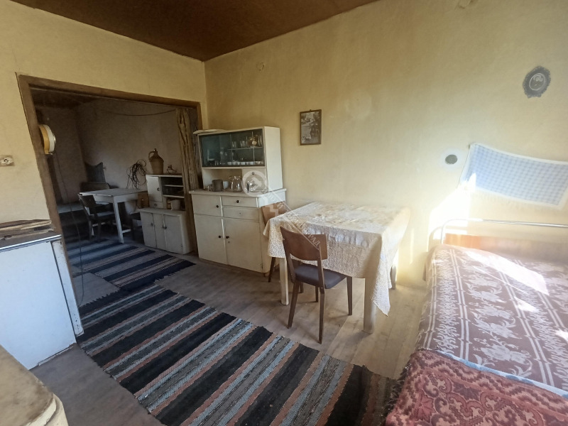 Продава КЪЩА, област Габрово, с. Станчов хан • 14000 € • 84360718 1 — Holmes.bg Продава КЪЩА, област Габрово, с. Станчов хан • 14000 € • 84360718 1