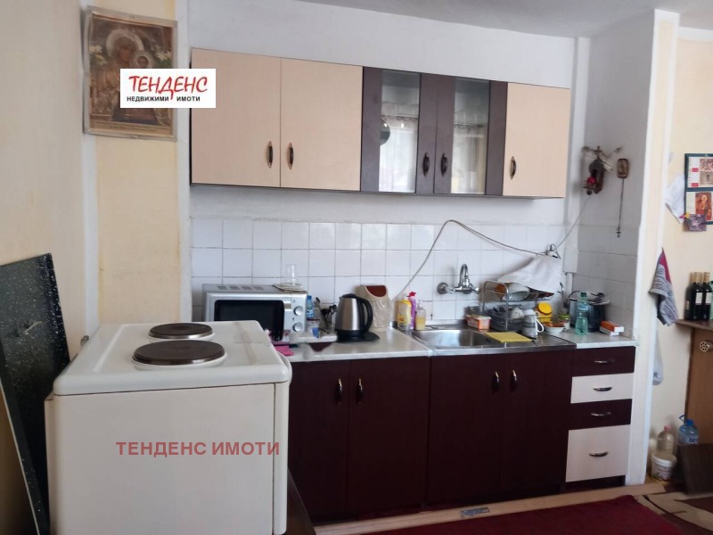Продава МНОГОСТАЕН, град Кърджали, Веселчане • 85000 € / 166245.55 лв. • 47554525 1 — Holmes.bg Продава МНОГОСТАЕН, град Кърджали, Веселчане • 85000 € / 166245.55 лв. • 47554525 1