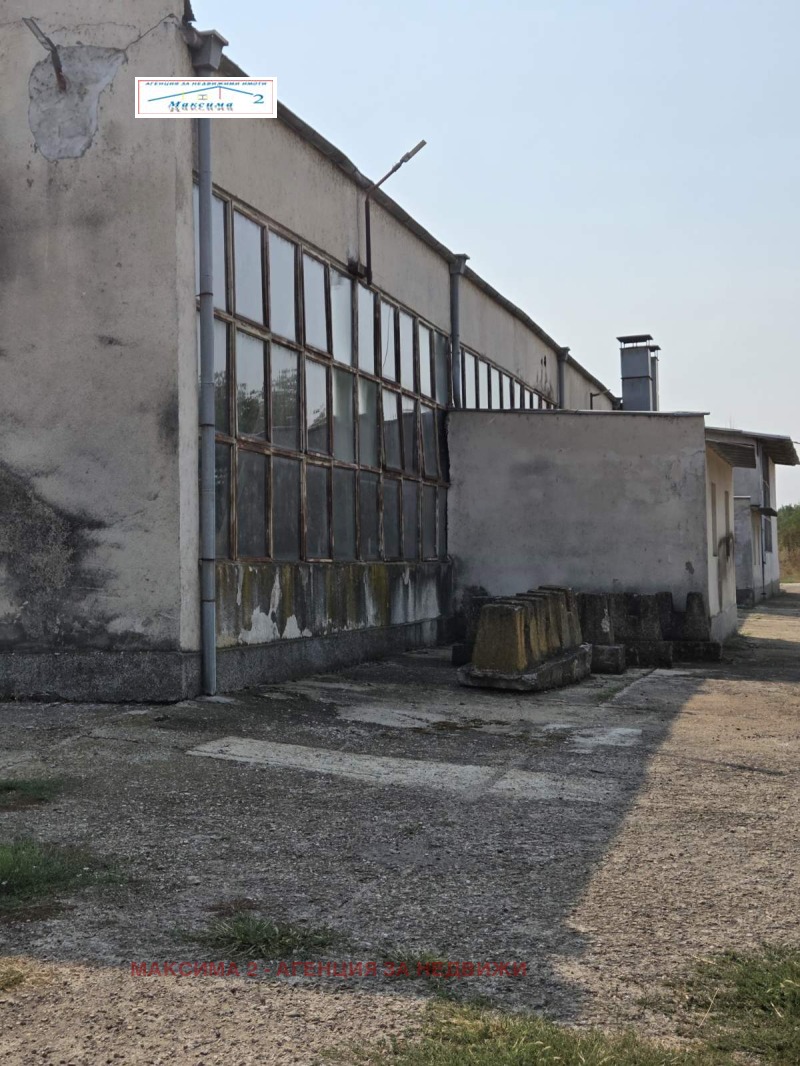 Продава ПРОМ. ПОМЕЩЕНИЕ, област Плевен, с. Обнова • 975000 € • 31064040 1 — Holmes.bg Продава ПРОМ. ПОМЕЩЕНИЕ, област Плевен, с. Обнова • 975000 € • 31064040 1