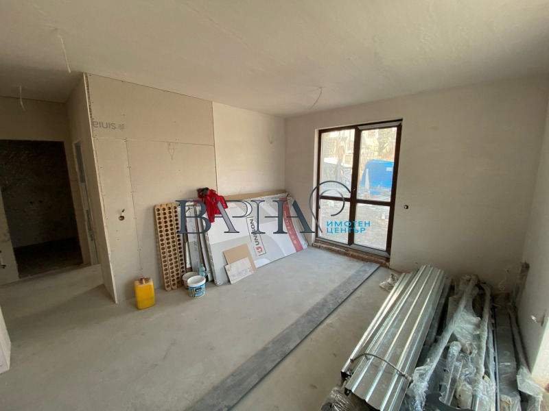 Продава 2-СТАЕН, град Варна, Бриз • 120100 € / 234895.18 лв. • 37647589 1 — Holmes.bg Продава 2-СТАЕН, град Варна, Бриз • 120100 € / 234895.18 лв. • 37647589 1