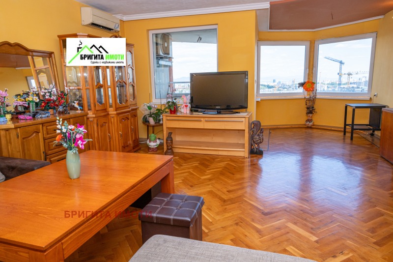 Продава 3-СТАЕН, град София, Овча купел 2 • 365000 € / 713877.95 лв. • 41132130 1 — Holmes.bg Продава 3-СТАЕН, град София, Овча купел 2 • 365000 € / 713877.95 лв. • 41132130 1