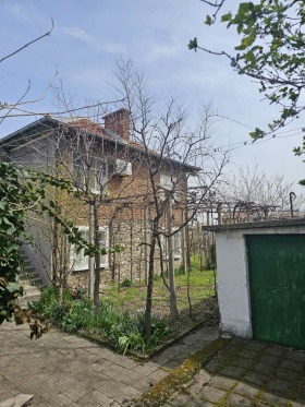 Продажба на къщи в град Пловдив - изображение 6 