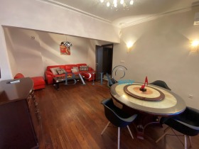 Обява Продава 3-СТАЕН,град Варна, Гръцка махала