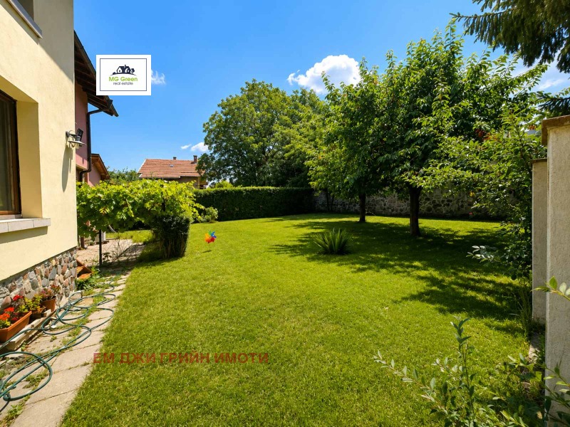 Продава КЪЩА, град София, Драгалевци • 580000 € / 1134381.40 лв. • 66637265 1 — Holmes.bg Продава КЪЩА, град София, Драгалевци • 580000 € / 1134381.40 лв. • 66637265 1