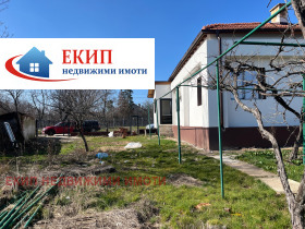 Обява Продава КЪЩА,град София, гр. Нови Искър>