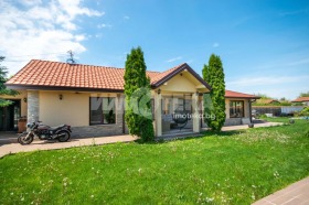 Продава Къща, с. Караджово