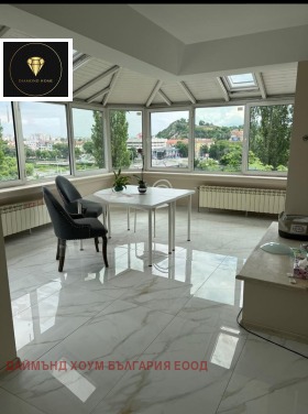 3-СТАЕН, 220 m2 - Holmes.bg 3-СТАЕН, 220 m2