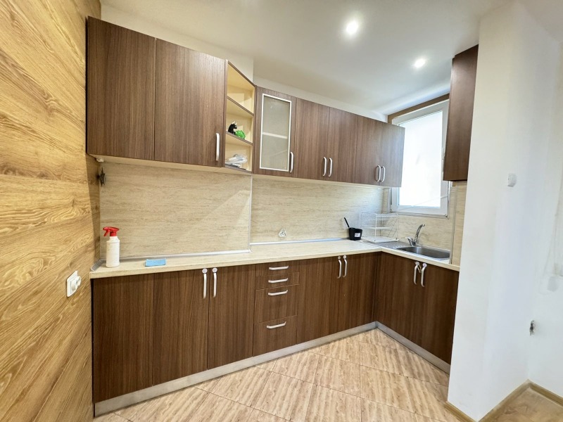 Продава ЕТАЖ ОТ КЪЩА, град Велико Търново, Център • 186000 € • 25914955 1 — Holmes.bg Продава ЕТАЖ ОТ КЪЩА, град Велико Търново, Център • 186000 € • 25914955 1