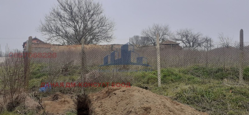 Продава ПАРЦЕЛ, област Шумен, гр. Плиска • 19000 € • 92975317 1 — Holmes.bg Продава ПАРЦЕЛ, област Шумен, гр. Плиска • 19000 € • 92975317 1