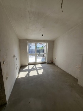 Обява Продава МНОГОСТАЕН,град Плевен, Идеален център