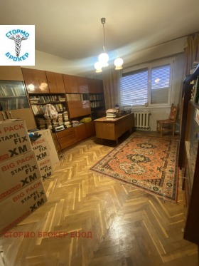 Обява Продава 3-СТАЕН,град София, Толстой>