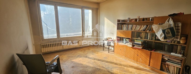 Продава 3-СТАЕН, град София, Гоце Делчев • 235000 € / 459620.05 лв. • 44516075 1 — Holmes.bg Продава 3-СТАЕН, град София, Гоце Делчев • 235000 € / 459620.05 лв. • 44516075 1