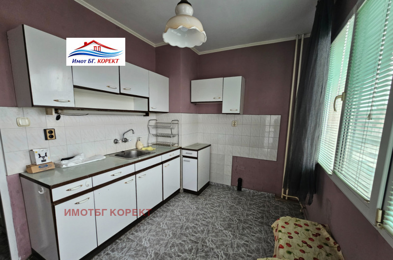 Продава 3-СТАЕН, град София, Стрелбище • 240000 € / 469399.20 лв. • 71366063 1 — Holmes.bg Продава 3-СТАЕН, град София, Стрелбище • 240000 € / 469399.20 лв. • 71366063 1