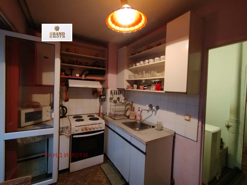 Продава 4-СТАЕН, град Русе, Възраждане • 155000 € • 44302145 1 — Holmes.bg Продава 4-СТАЕН, град Русе, Възраждане • 155000 € • 44302145 1