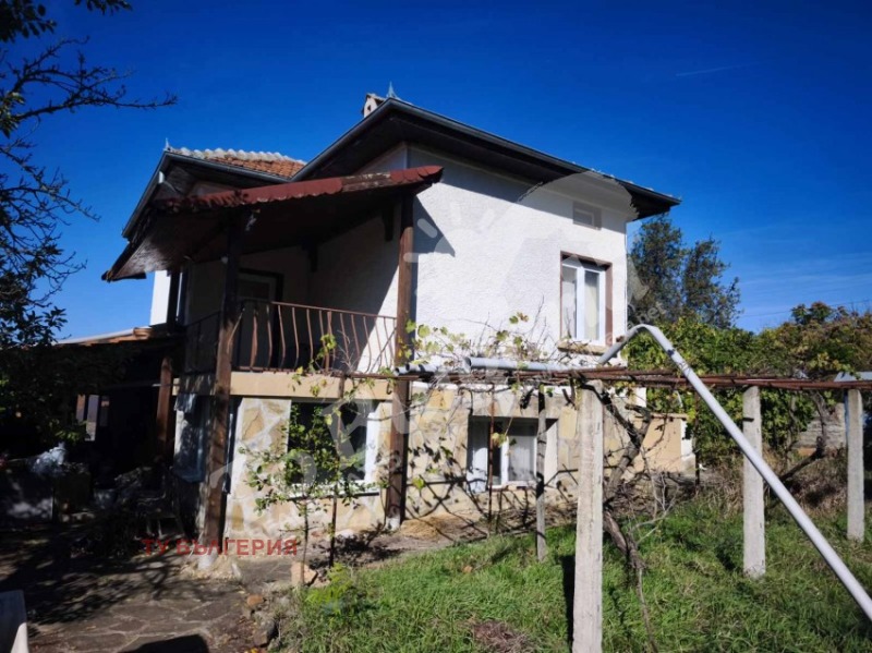 Продава КЪЩА, област Велико Търново, с. Горско ново село • 40000 € • 98296963 1 — Holmes.bg Продава КЪЩА, област Велико Търново, с. Горско ново село • 40000 € • 98296963 1