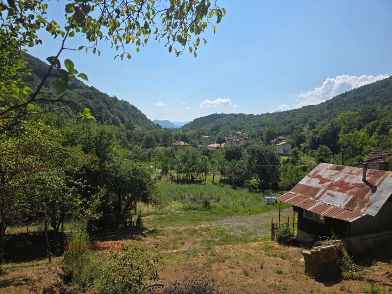 Продава ВИЛА, област Ловеч, гр. Априлци • 34500 € • 15681060 1 — Holmes.bg Продава ВИЛА, област Ловеч, гр. Априлци • 34500 € • 15681060 1