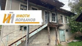 Продажба на къщи в област Велико Търново — страница 4 - изображение 8 