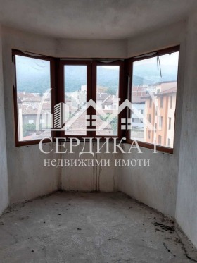 Продава етаж от къща област Благоевград гр. Петрич - [1] 