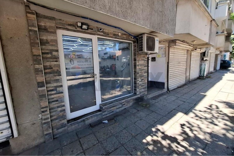 Продава МАГАЗИН, град Варна, Колхозен пазар • 91500 € / 178958.45 лв. • 86350968 1 — Holmes.bg Продава МАГАЗИН, град Варна, Колхозен пазар • 91500 € / 178958.45 лв. • 86350968 1