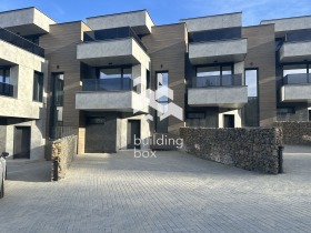 Продава Къща, град София
