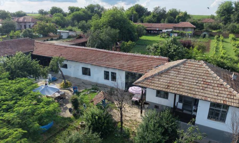 Продава КЪЩА, област Велико Търново, с. Хотница • 210000 € • 37430883 1 — Holmes.bg Продава КЪЩА, област Велико Търново, с. Хотница • 210000 € • 37430883 1