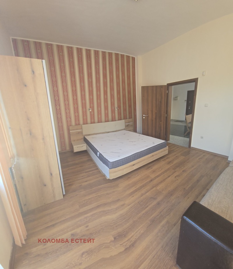 Под наем 4-СТАЕН, град Пловдив, Център • 900 € / 1760.25 лв. • 45119735 1 — Holmes.bg Под наем 4-СТАЕН, град Пловдив, Център • 900 € / 1760.25 лв. • 45119735 1