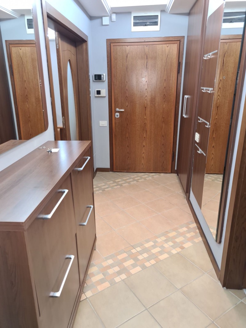 Под наем 2-СТАЕН, град Пловдив, Център • 700 € / 1369.08 лв. • 31542135 1 — Holmes.bg Под наем 2-СТАЕН, град Пловдив, Център • 700 € / 1369.08 лв. • 31542135 1