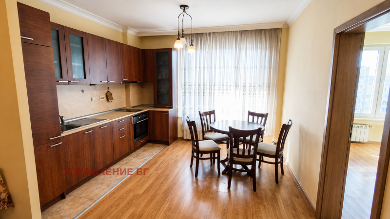 Под наем 3-СТАЕН, град София, Гео Милев • 700 € / 1369.08 лв. • 60748467 1 — Holmes.bg Под наем 3-СТАЕН, град София, Гео Милев • 700 € / 1369.08 лв. • 60748467 1