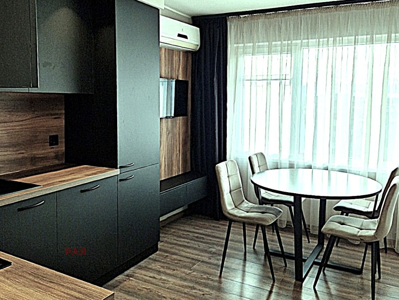 Под наем 3-СТАЕН, град София, Свобода • 600 € / 1173.50 лв. • 82043124 1 — Holmes.bg Под наем 3-СТАЕН, град София, Свобода • 600 € / 1173.50 лв. • 82043124 1