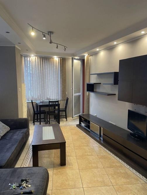 Под наем 3-СТАЕН, град София, Белите брези • 749 € / 1464.92 лв. • 20128294 1 — Holmes.bg Под наем 3-СТАЕН, град София, Белите брези • 749 € / 1464.92 лв. • 20128294 1